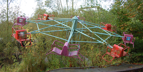 Abandoned Dadipark ride